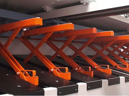 آلة القص الهيدروليكية CNC بإنحدار متغير