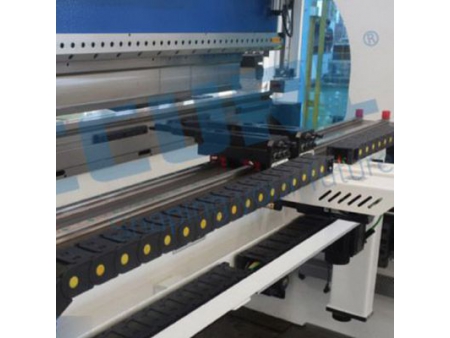 مكبس ثني المعادن CNC عالي السرعة (مع نظام تحكم DA66T)