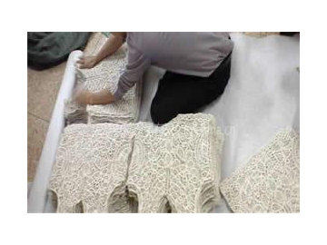 ماكينة قطع بالليزر CO2 أحادية الرأس ذات نظام تحديد الموضع بالكاميرا 900مم×750مم، CMA1080-V