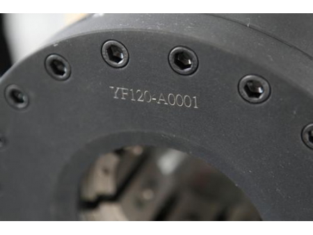 ماكينة كبس خراطيمالهيدروليك ذات شاشة لمس YONG-FENG F20DS
