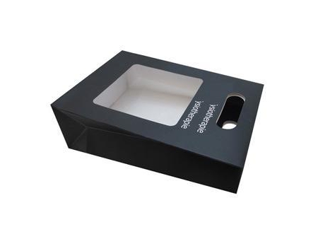 كيس ورقي مع يد محفورة، أكياس هدايا Laminated Paper Bag with Die Cut Handle