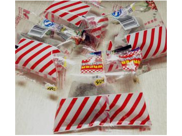 ماكينة تعبئة وتغليف كيس الشاي الهرمي المغلف (ماكينة تعبئة وتغليف رأسية MK-SJB02)                   Pyramid Tea Bag Packaging Machine (VFFS Machine)