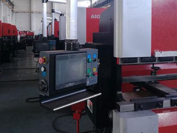 ثناية صاج هيدروليك، ماكينة ثني صاج سي أن سي  Hydraulic Press Brake/CNC Metal Bending Brakes