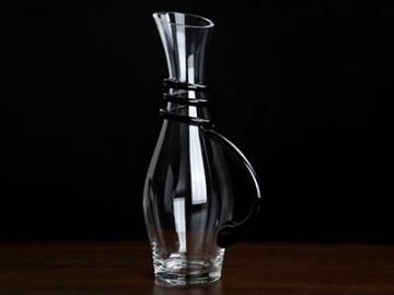منتجات الزجاج المنفوخ  Hand Blown Glass Products