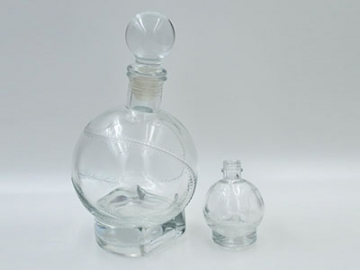 قارورة زجاجية شفافة  Clear Glass Bottle