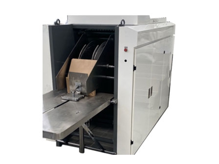 ماكينة تصنيع أكياس ورقية ذات قاعدة مربعة وفتحات للحمل  Die-cut Handles Block Bottom Bag Making Machine