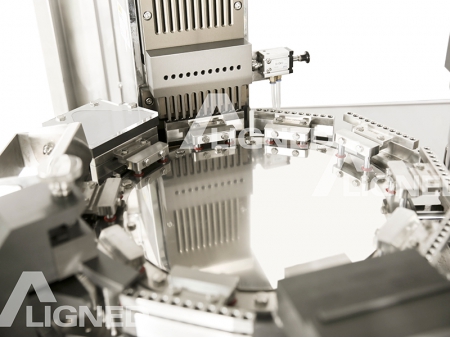 آلة تعبئة الكبسولات الأوتوماتيكية