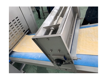 خط توريق العجين  				 خط التوريق لإنتاج شرائح العجين    Compact Dough Laminating Line