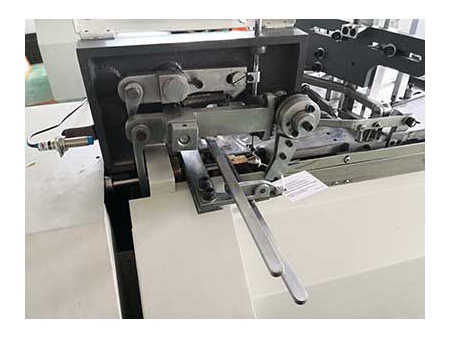 ماكينة ربط خيط كرت التعليق، LM-LY3                       Automatic Hang Tag Stringing Machine