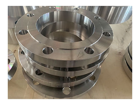 الفلانشات   Flanges