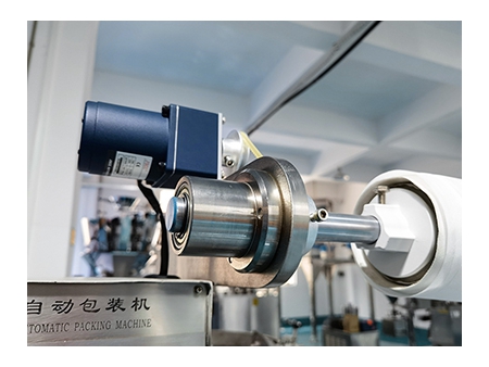 ماكينة تعبئة وتغليف بالنظام الحجمي، لتعبئة المكسرات والفواكه والبسكويت.. إلخ    Vertical Form Fill Seal Machine with Volumetric Cup Filler