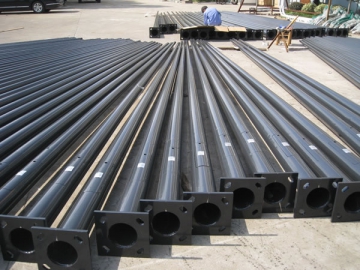 أعمدة إنارة الشوارع<br /> <small>(ذات شكل دائري)</small>